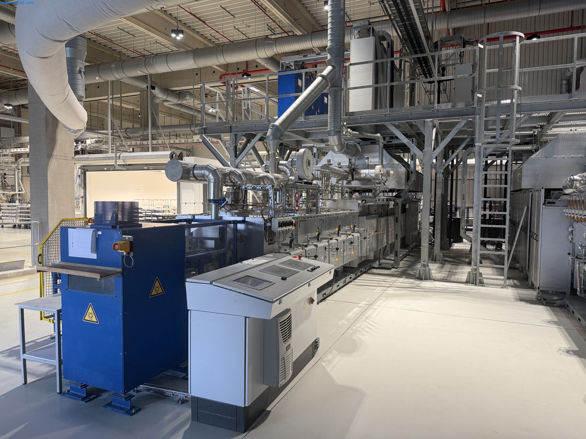 State-of-the-art production facilities for technical ceramics and PTC heating elements-8