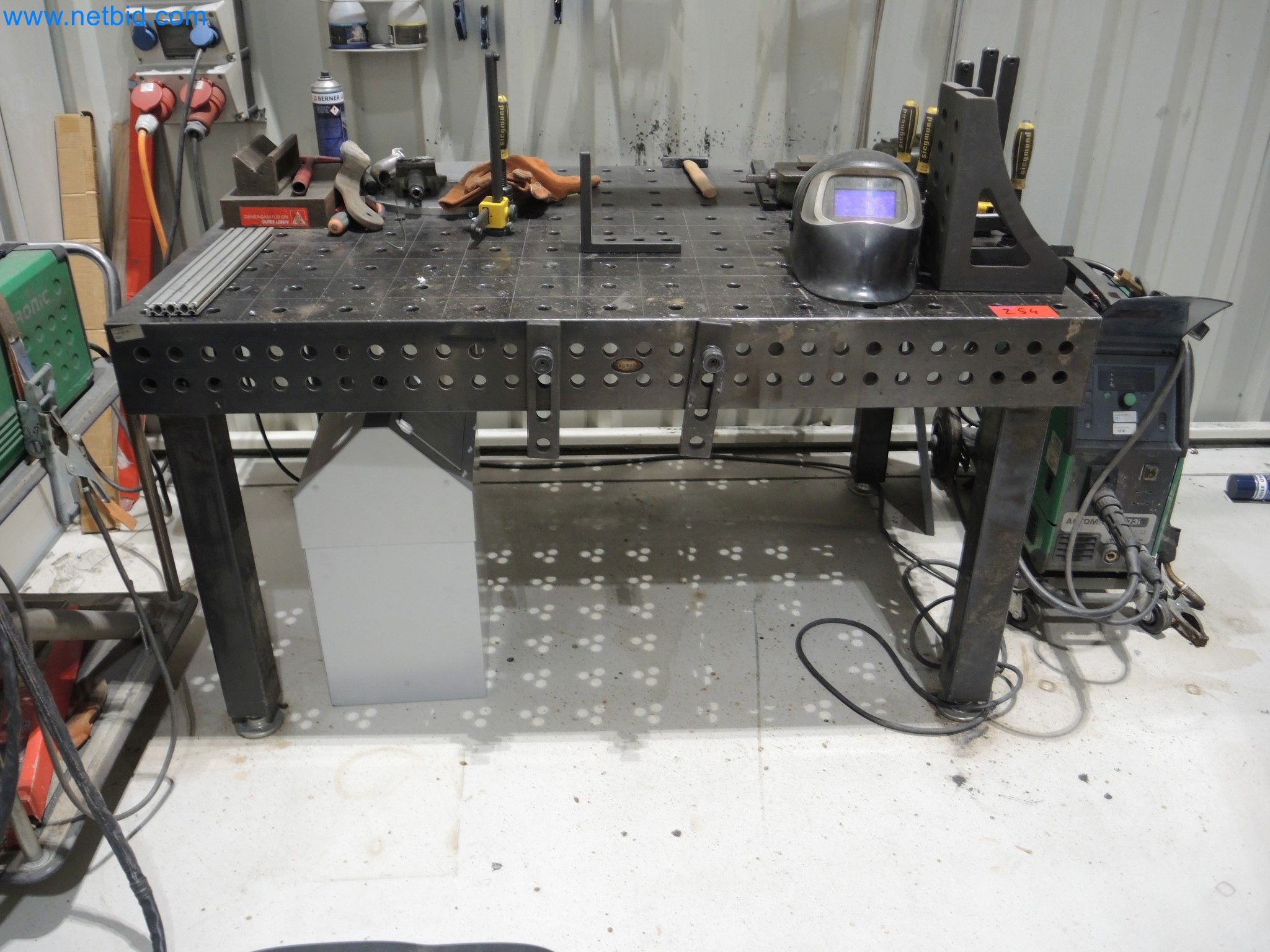 Installations de production ultramodernes pour la céramique technique et les éléments chauffants PTC-2