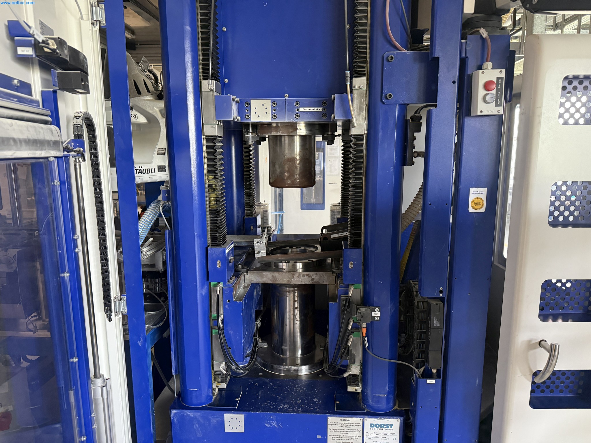 State-of-the-art production facilities for technical ceramics and PTC heating elements-5