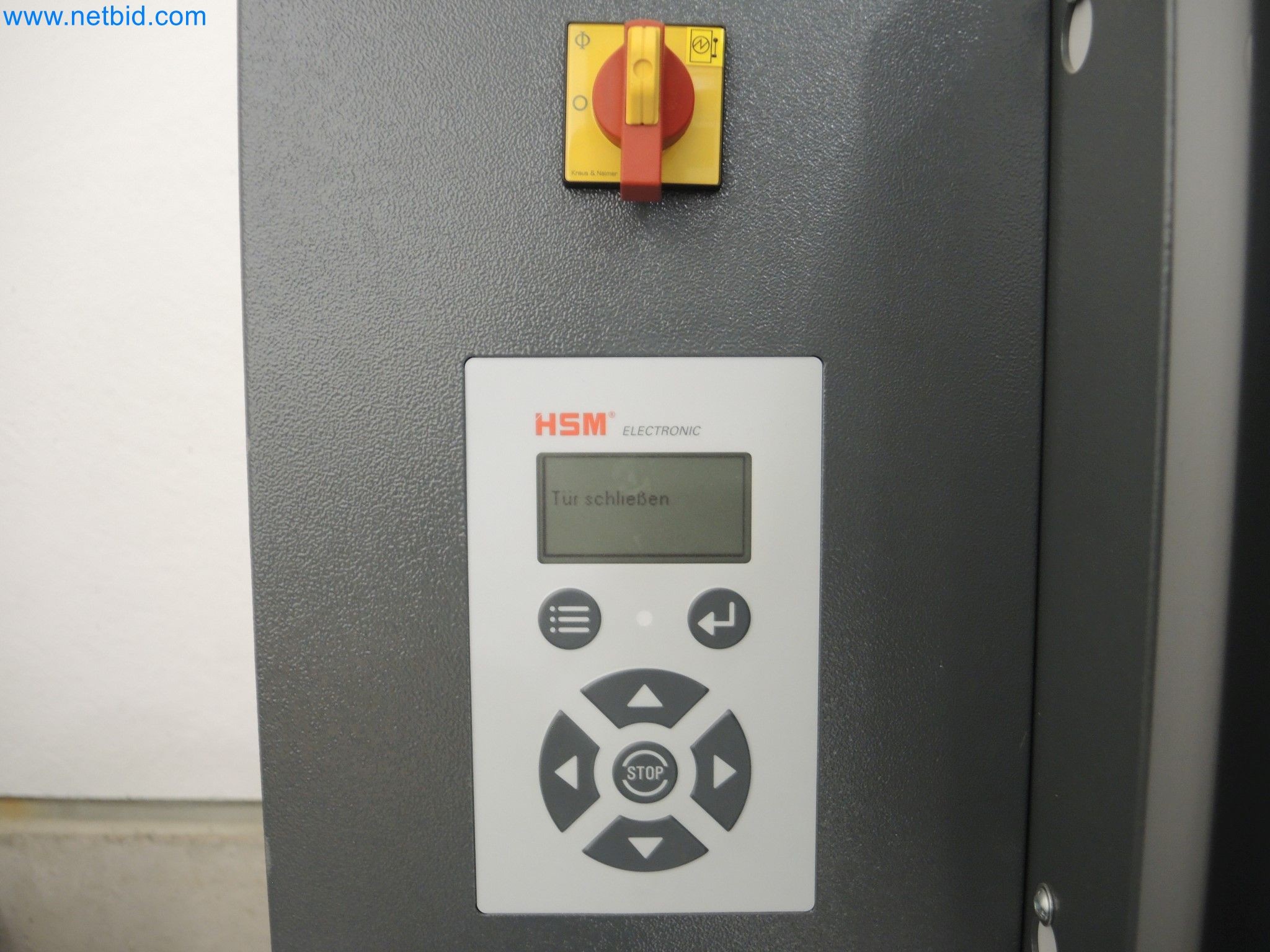 Installations de production ultramodernes pour la céramique technique et les éléments chauffants PTC-6