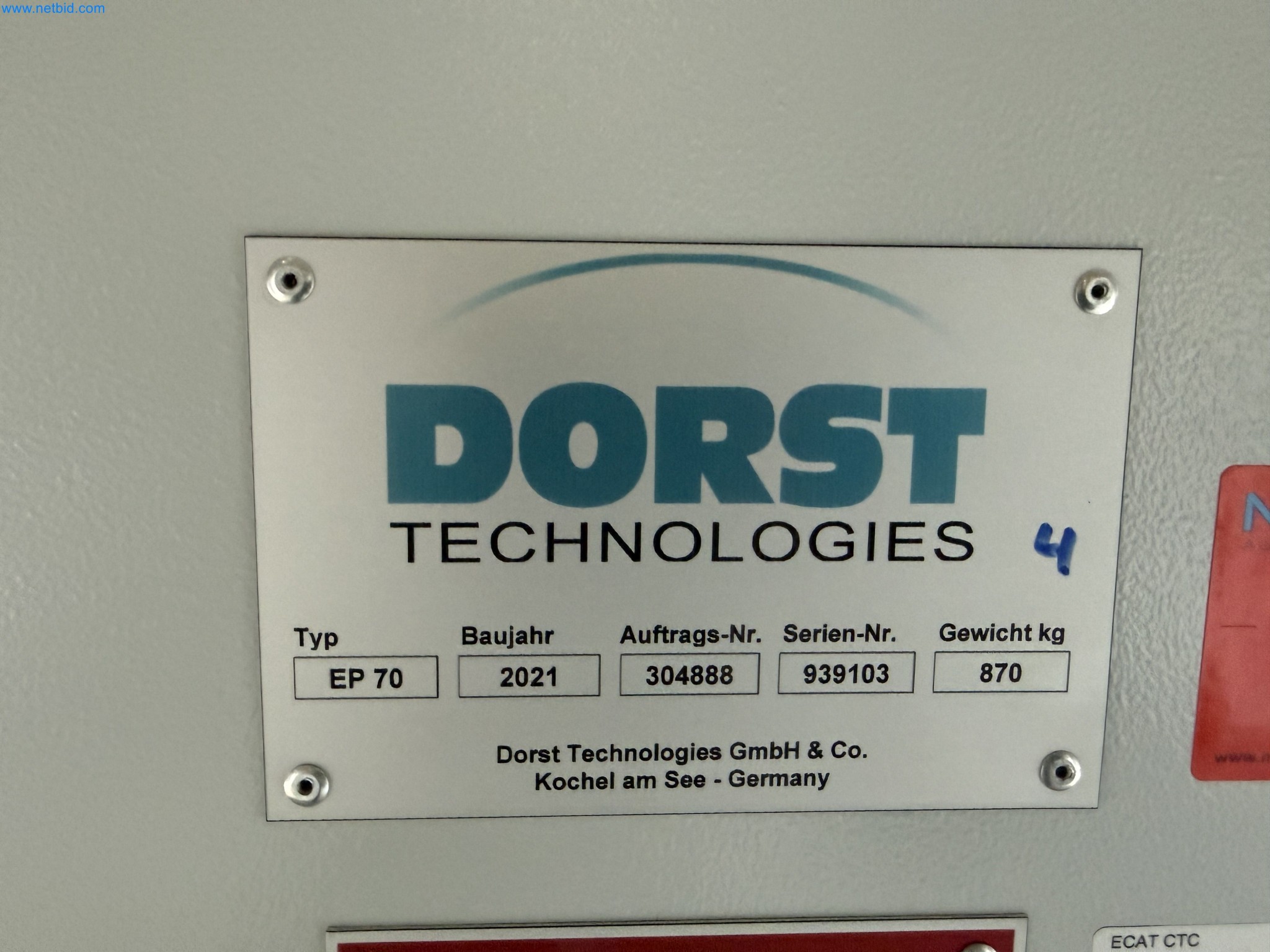 Hochmoderne Produktionsanlagen für technische Keramik und PTC-Heizelemente-12