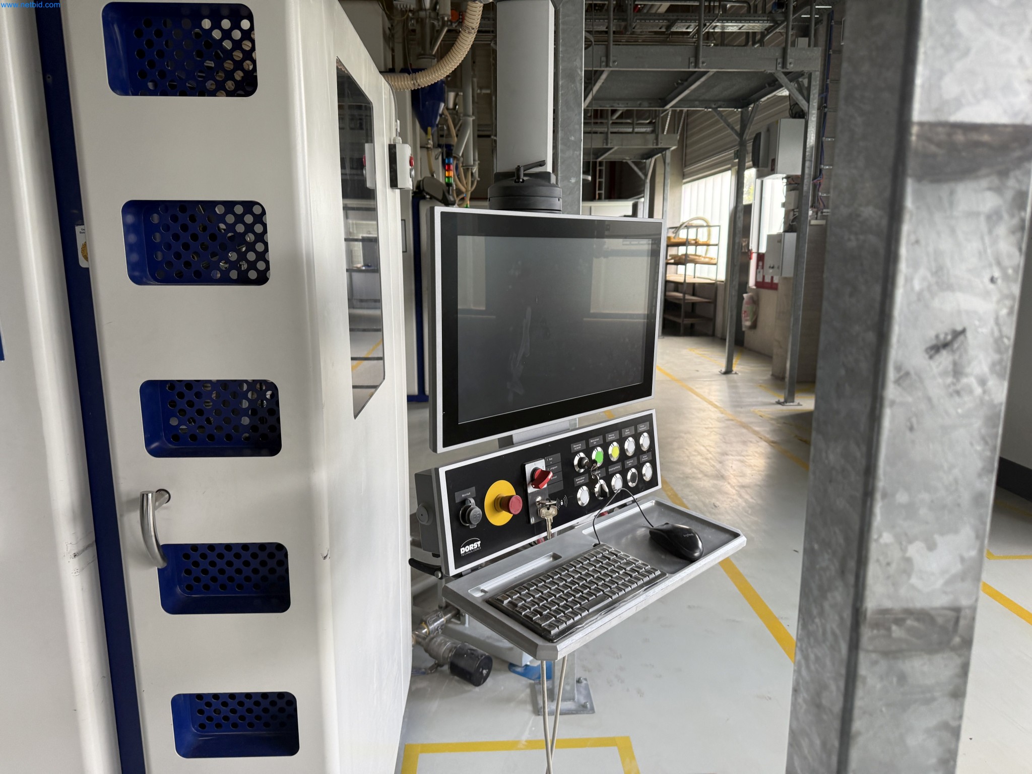 Hochmoderne Produktionsanlagen für technische Keramik und PTC-Heizelemente-15
