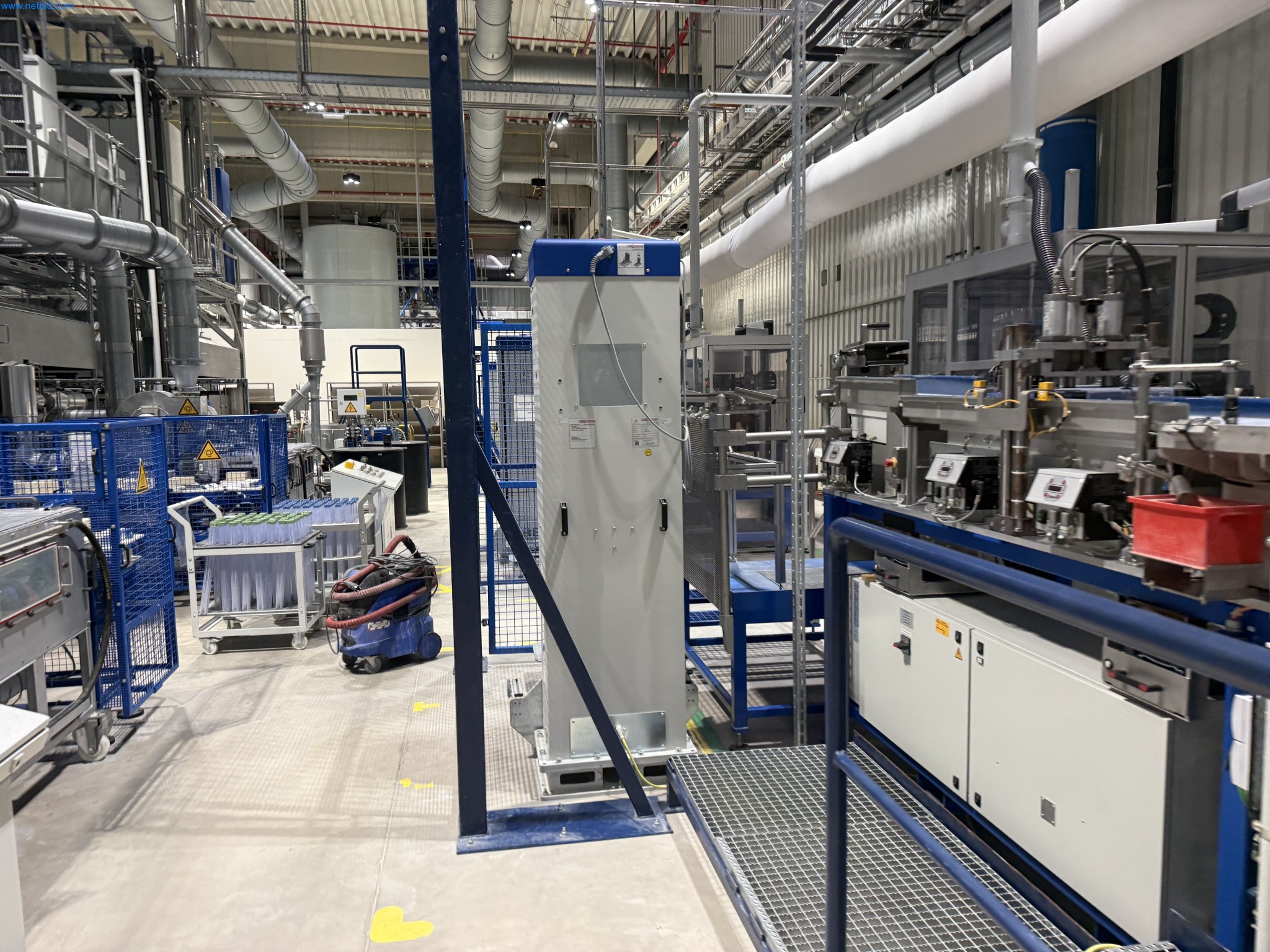 State-of-the-art production facilities for technical ceramics and PTC heating elements-5