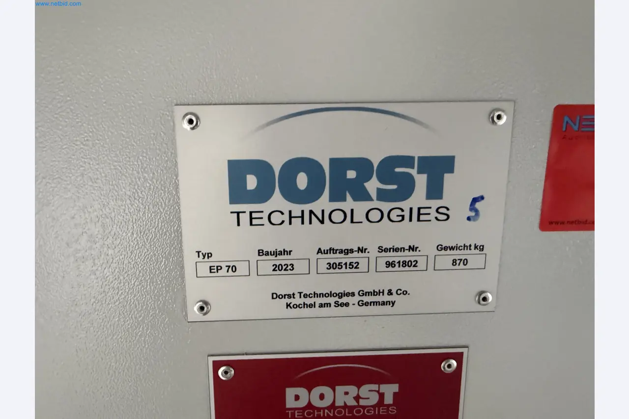 Hochmoderne Produktionsanlagen für technische Keramik und PTC-Heizelemente-13