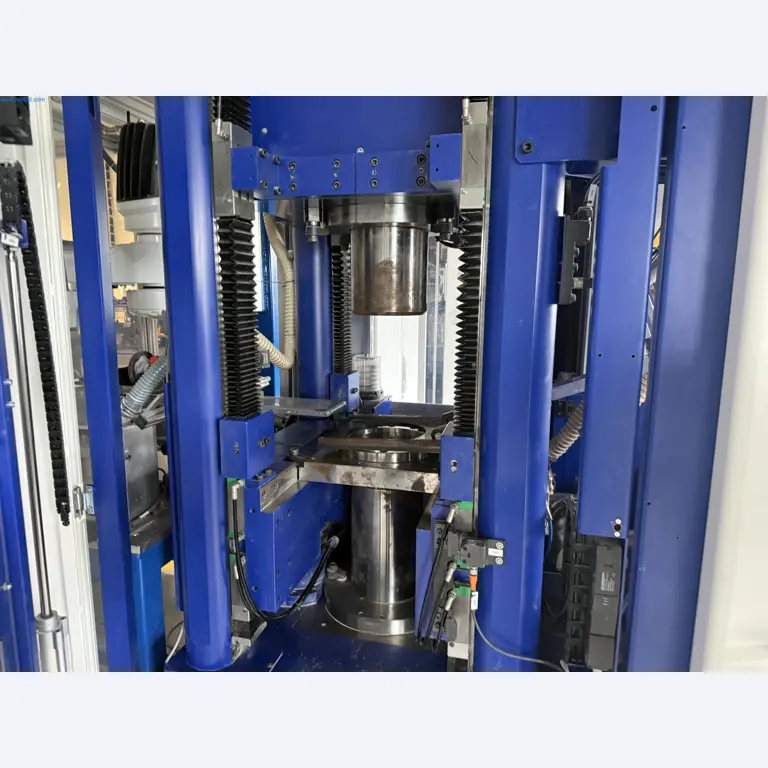 State-of-the-art production facilities for technical ceramics and PTC heating elements-3