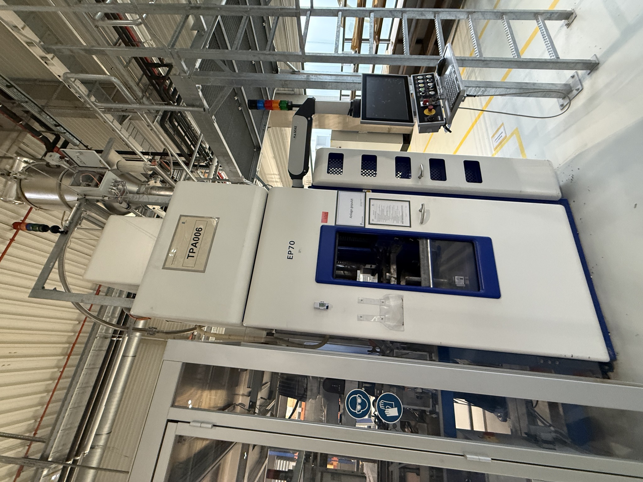Hochmoderne Produktionsanlagen für technische Keramik und PTC-Heizelemente-12
