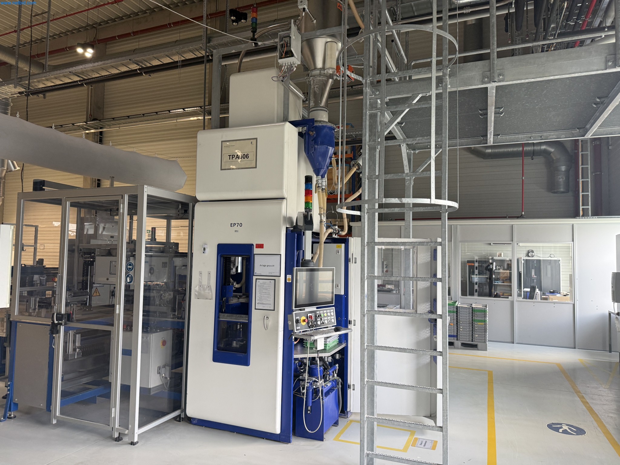 Hochmoderne Produktionsanlagen für technische Keramik und PTC-Heizelemente-21