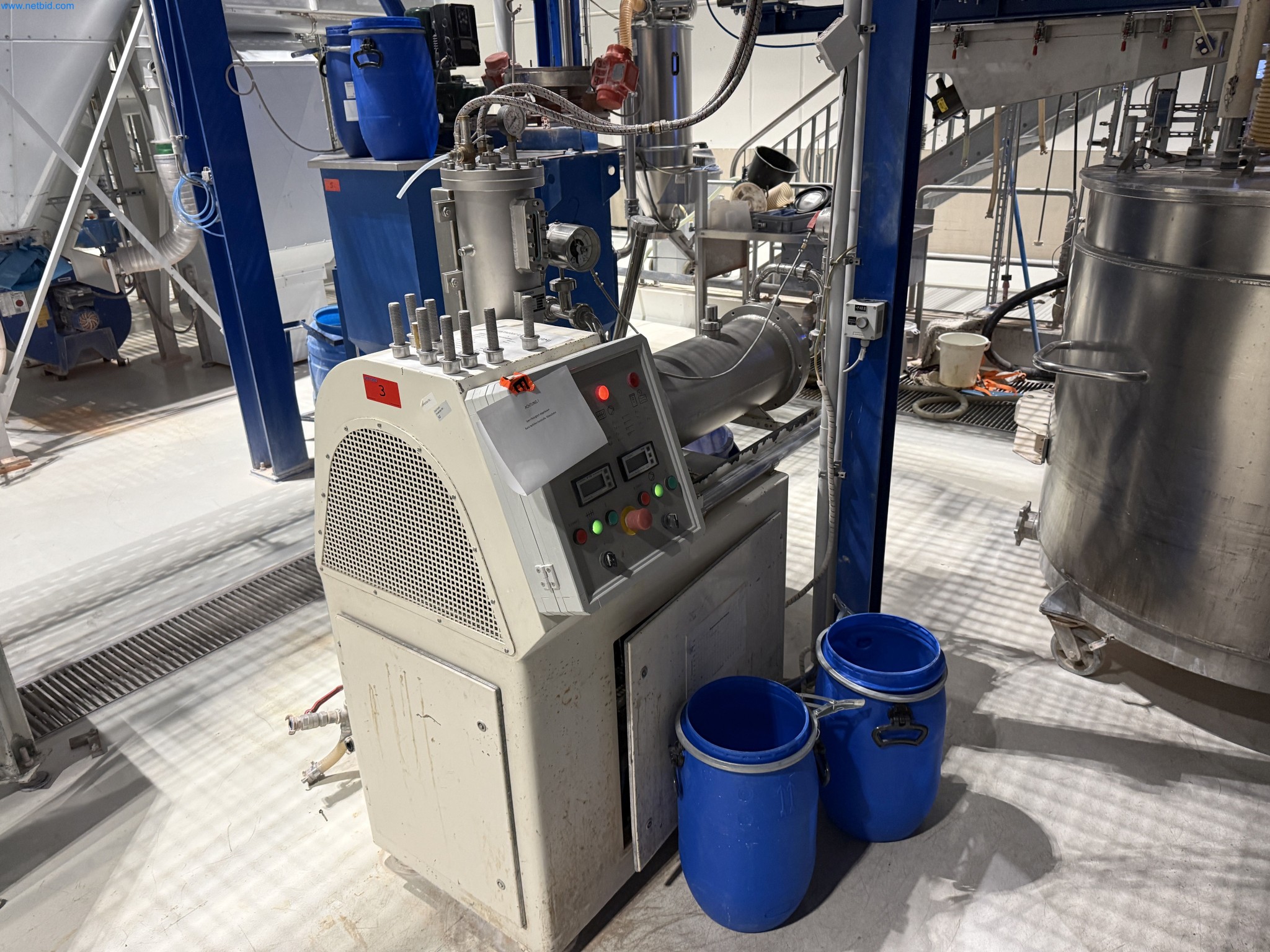 State-of-the-art production facilities for technical ceramics and PTC heating elements-1