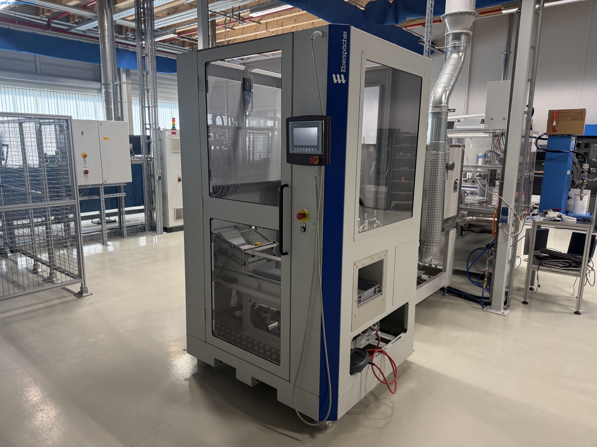 State-of-the-art production facilities for technical ceramics and PTC heating elements-9