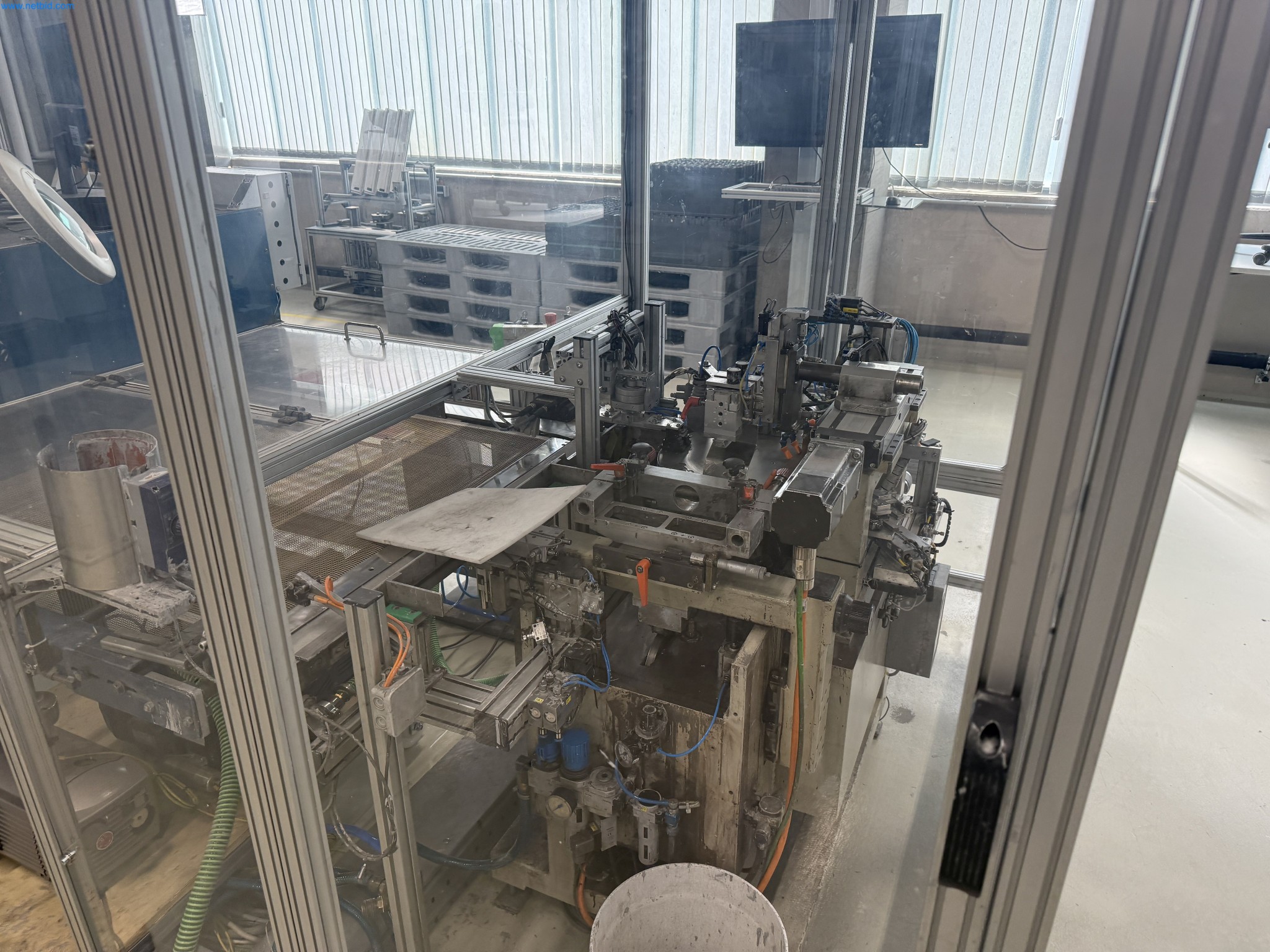 State-of-the-art production facilities for technical ceramics and PTC heating elements-3