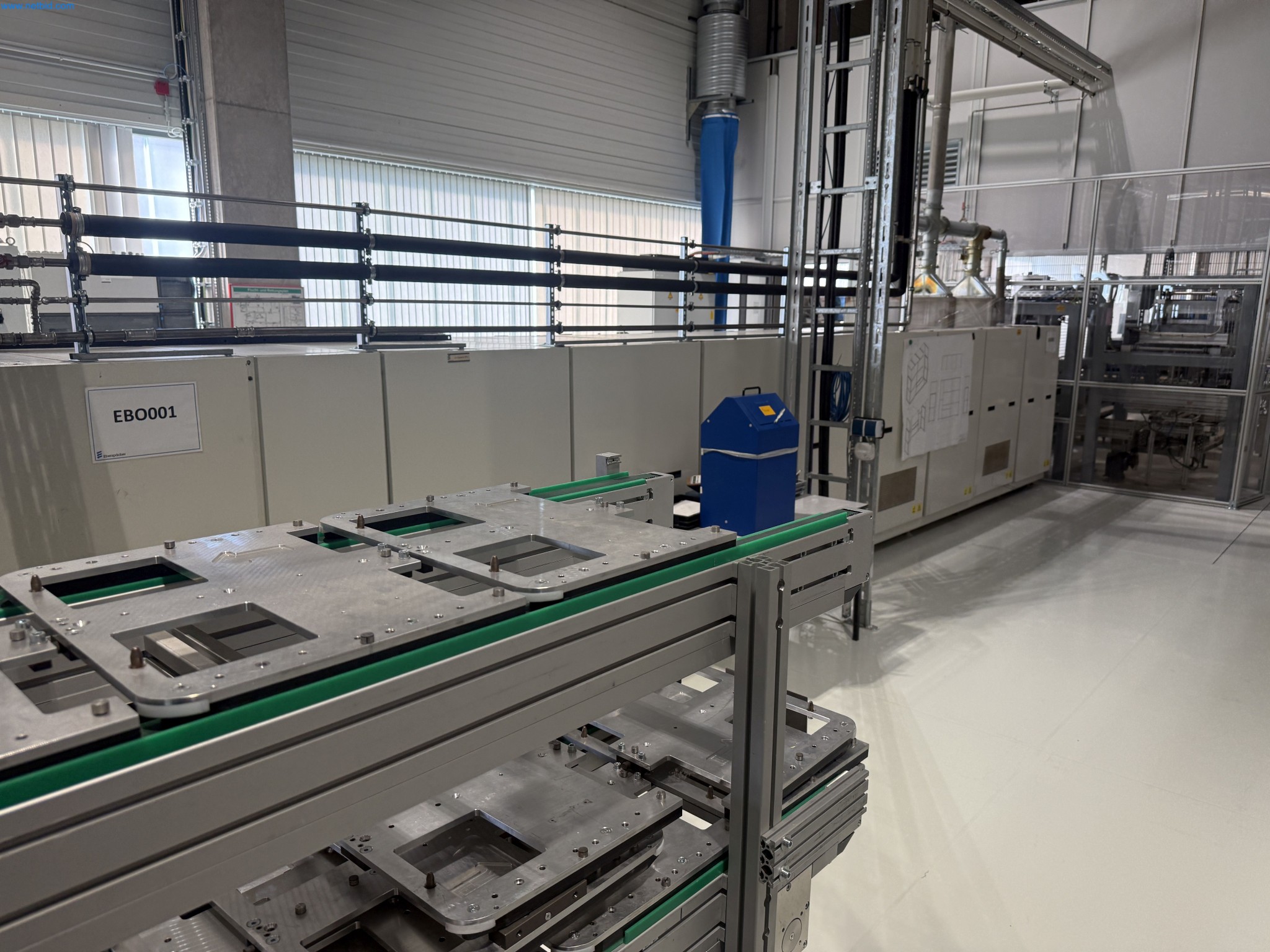 State-of-the-art production facilities for technical ceramics and PTC heating elements-10