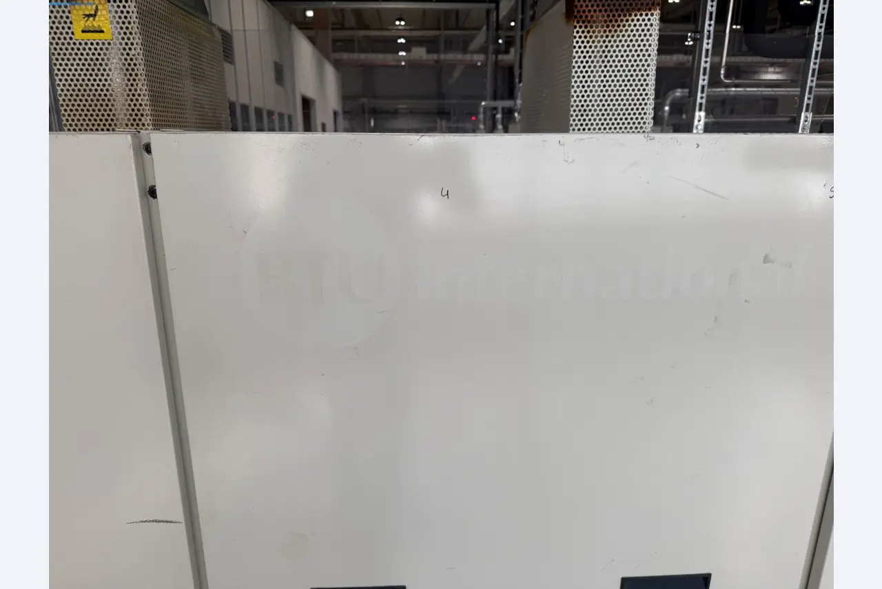 State-of-the-art production facilities for technical ceramics and PTC heating elements-12