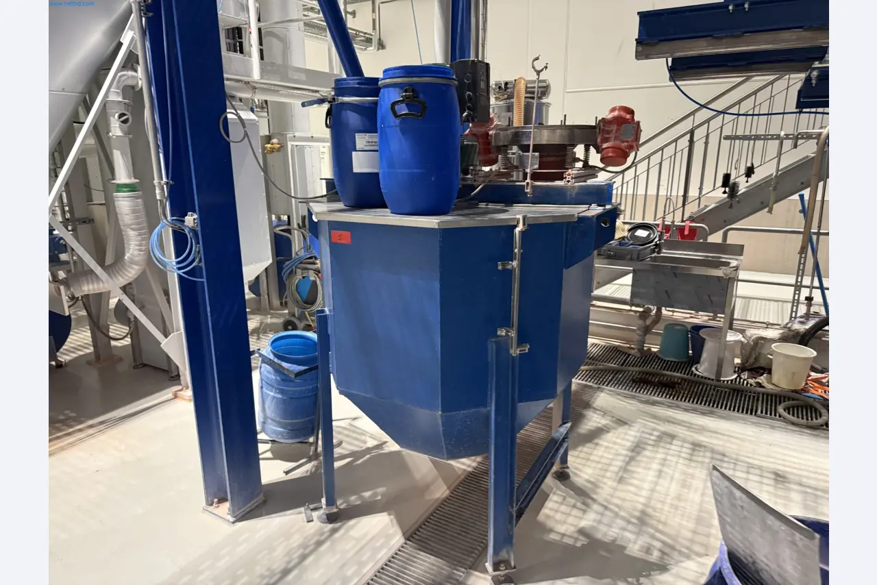 State-of-the-art production facilities for technical ceramics and PTC heating elements-1