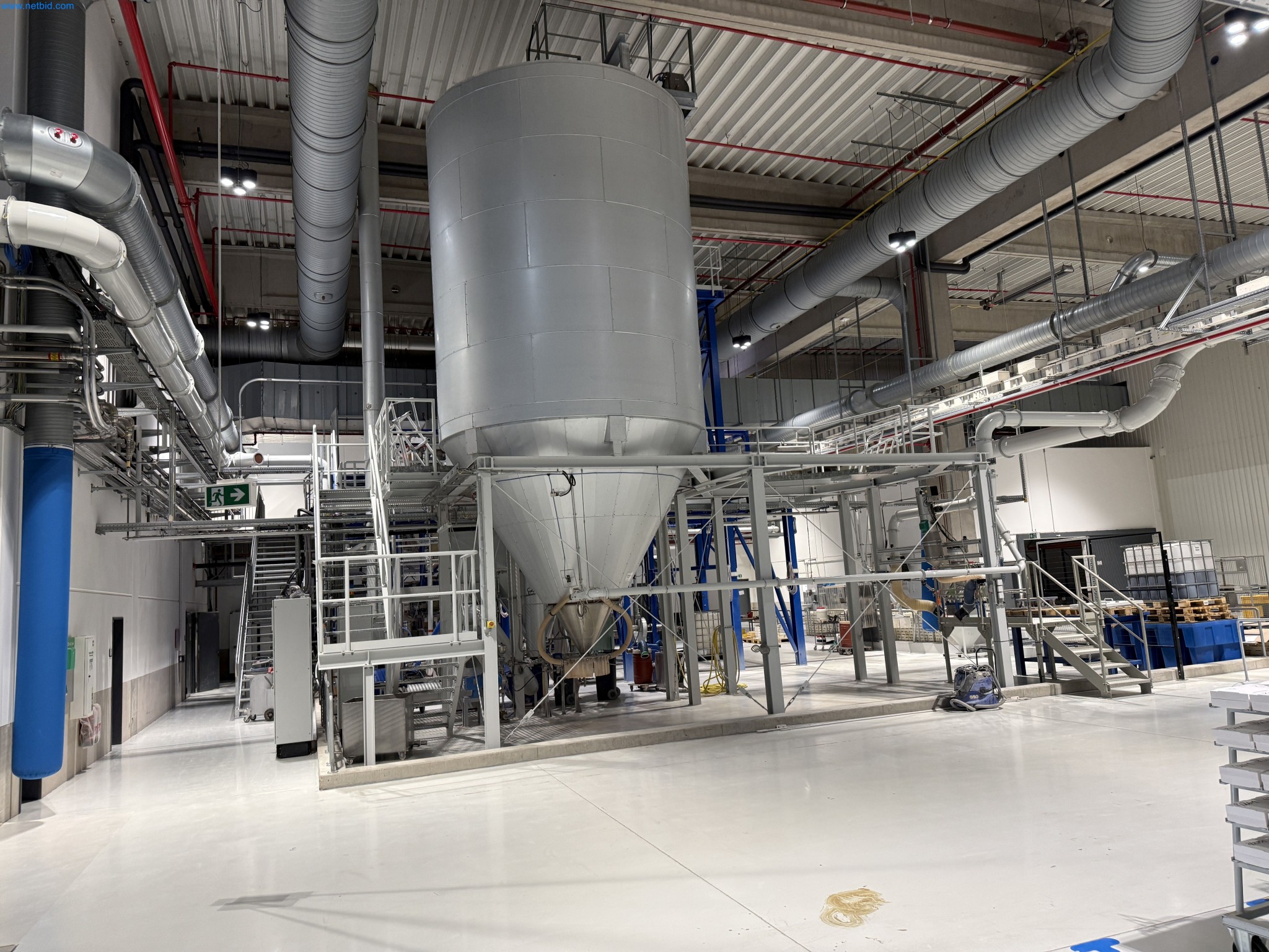 State-of-the-art production facilities for technical ceramics and PTC heating elements-1