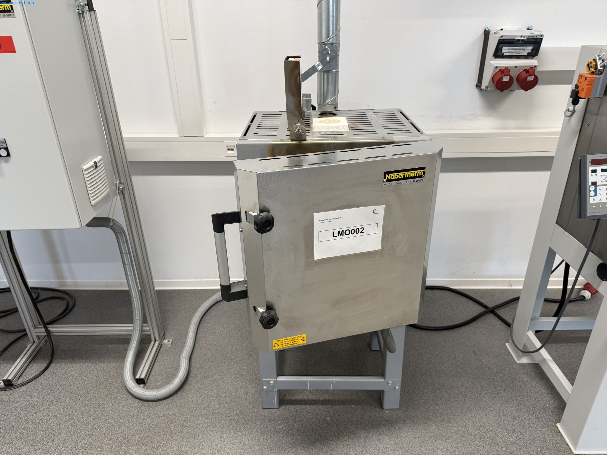 State-of-the-art production facilities for technical ceramics and PTC heating elements-7