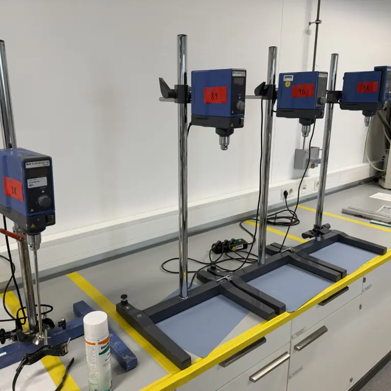 Laboratory stirrer IKA Eurostar 100 Digital
