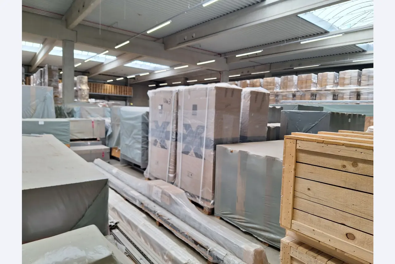 State-of-the-art production facilities for technical ceramics and PTC heating elements-1