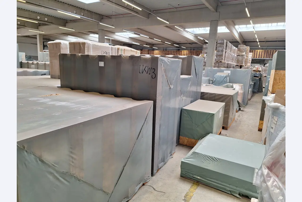 State-of-the-art production facilities for technical ceramics and PTC heating elements-2