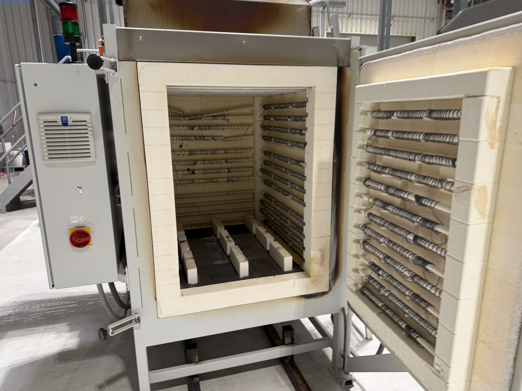 State-of-the-art production facilities for technical ceramics and PTC heating elements-2