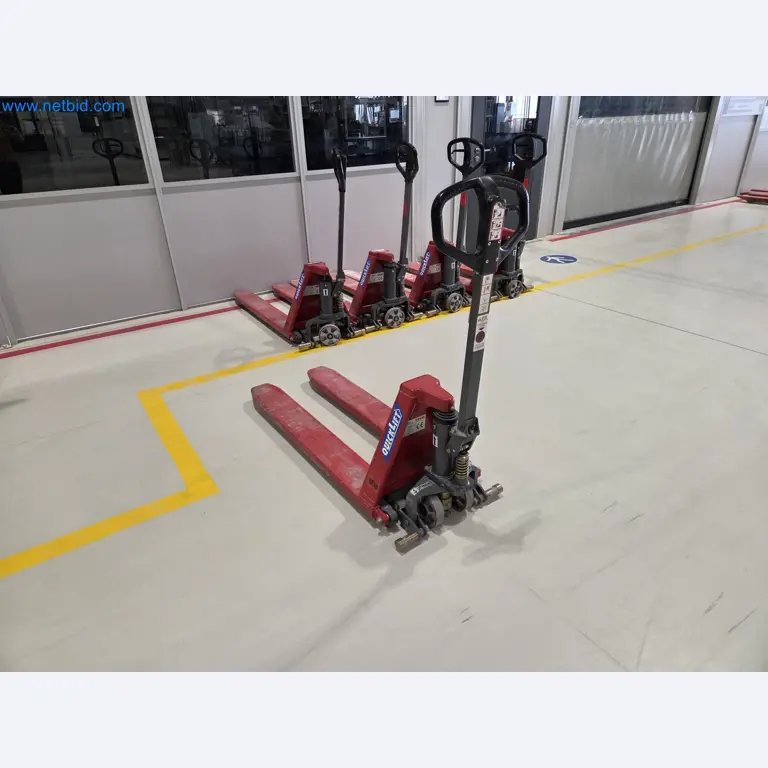 Hochmoderne Produktionsanlagen für Technische Keramik und PTC-Heizelemente-2