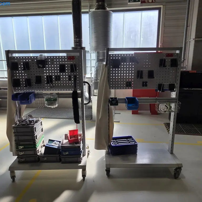 2 Mobile Cleaning Stations Garant