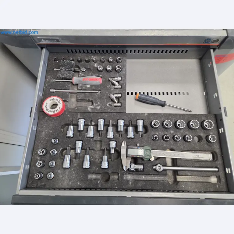 Hochmoderne Produktionsanlagen für Technische Keramik und PTC-Heizelemente-3