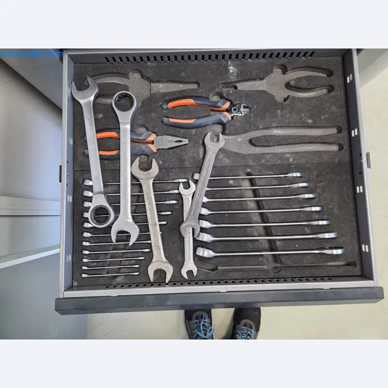 Hochmoderne Produktionsanlagen für Technische Keramik und PTC-Heizelemente-5