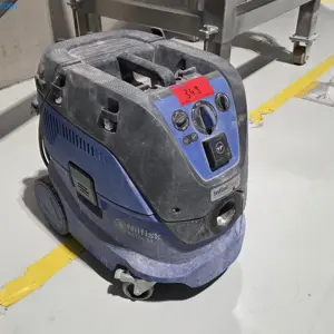 Industrial Vacuum Cleaners Nilfisk Attix 33