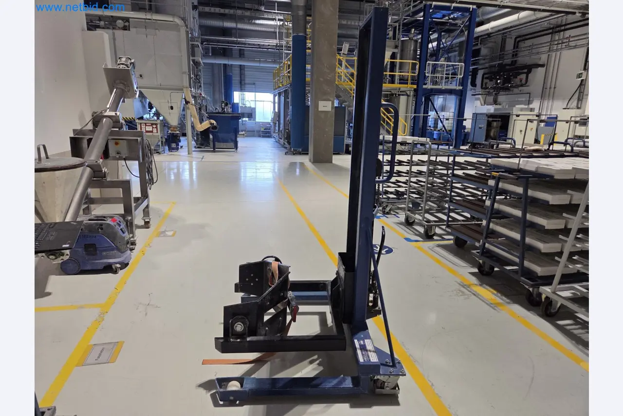 State-of-the-art production facilities for technical ceramics and PTC heating elements-3