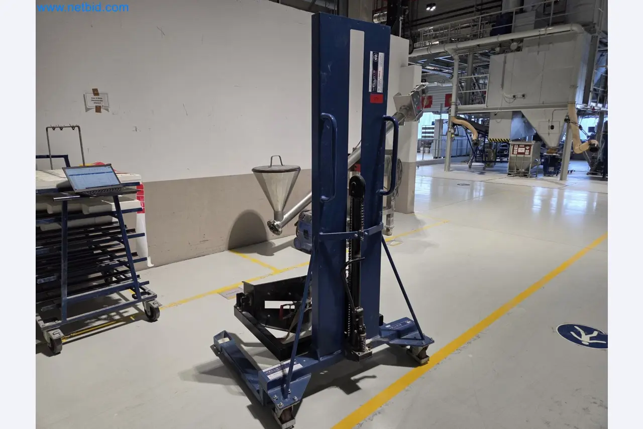 State-of-the-art production facilities for technical ceramics and PTC heating elements-4