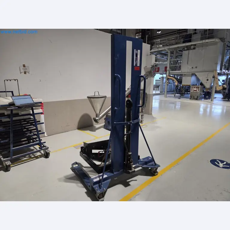 State-of-the-art production facilities for technical ceramics and PTC heating elements-4