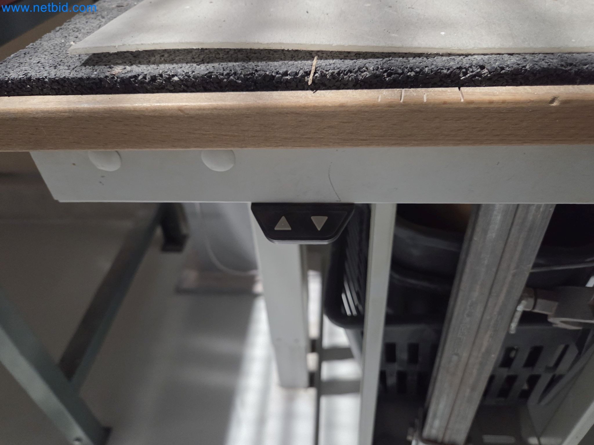 State-of-the-art production facilities for technical ceramics and PTC heating elements-5