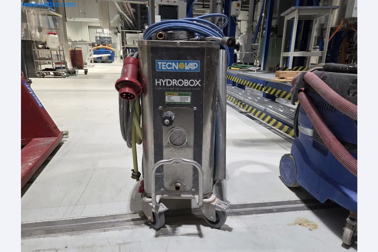 State-of-the-art production facilities for technical ceramics and PTC heating elements-3