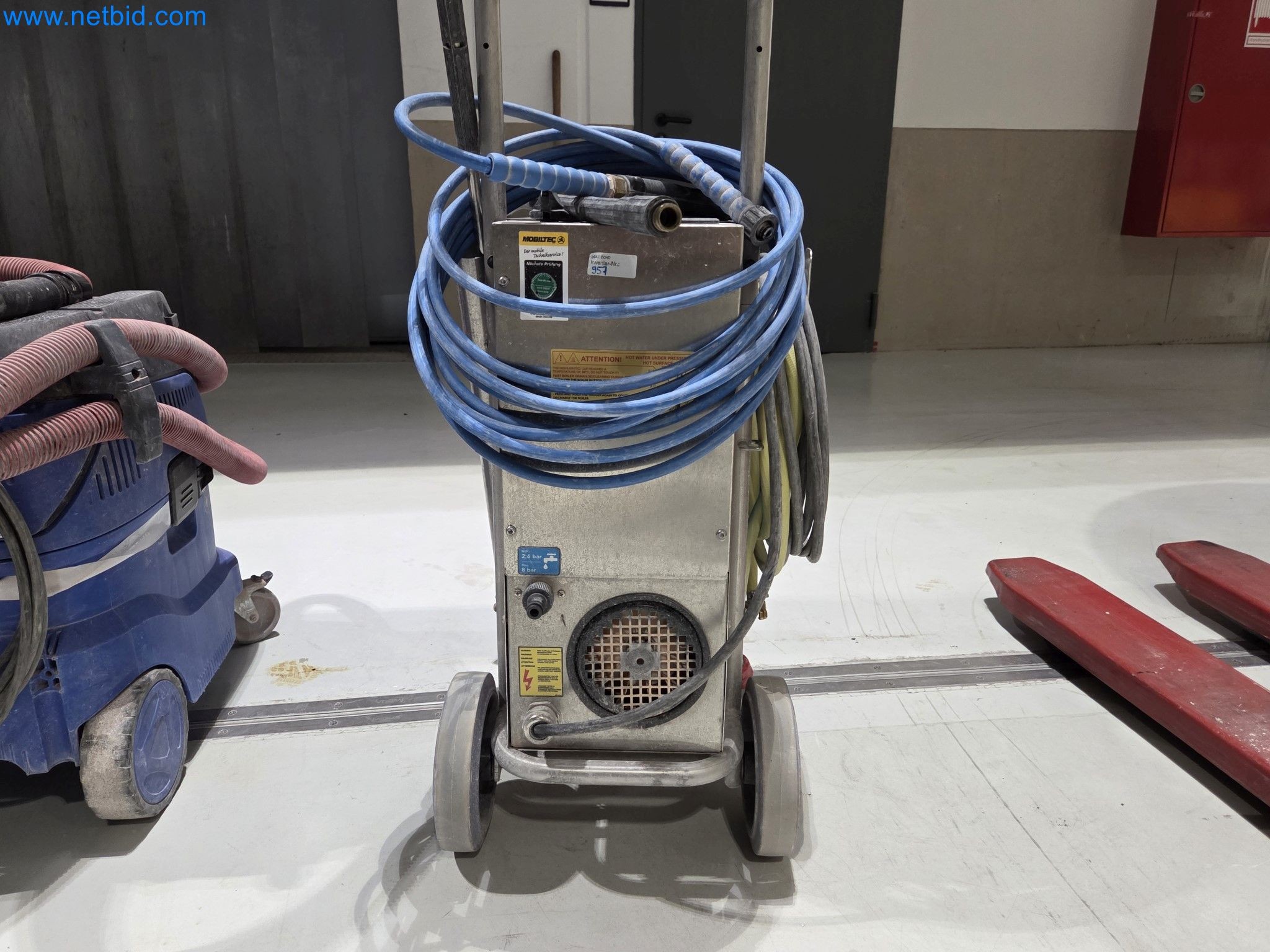 State-of-the-art production facilities for technical ceramics and PTC heating elements-4