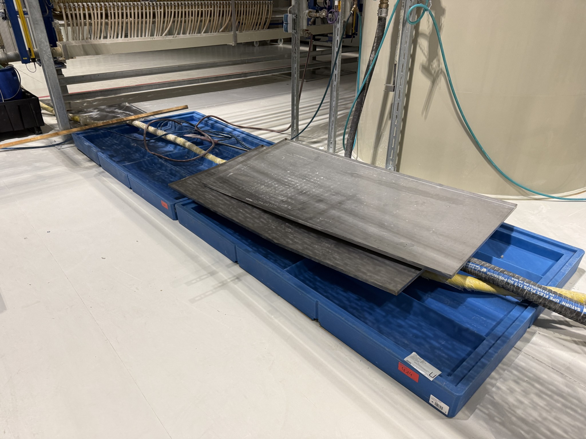 State-of-the-art production facilities for technical ceramics and PTC heating elements-1