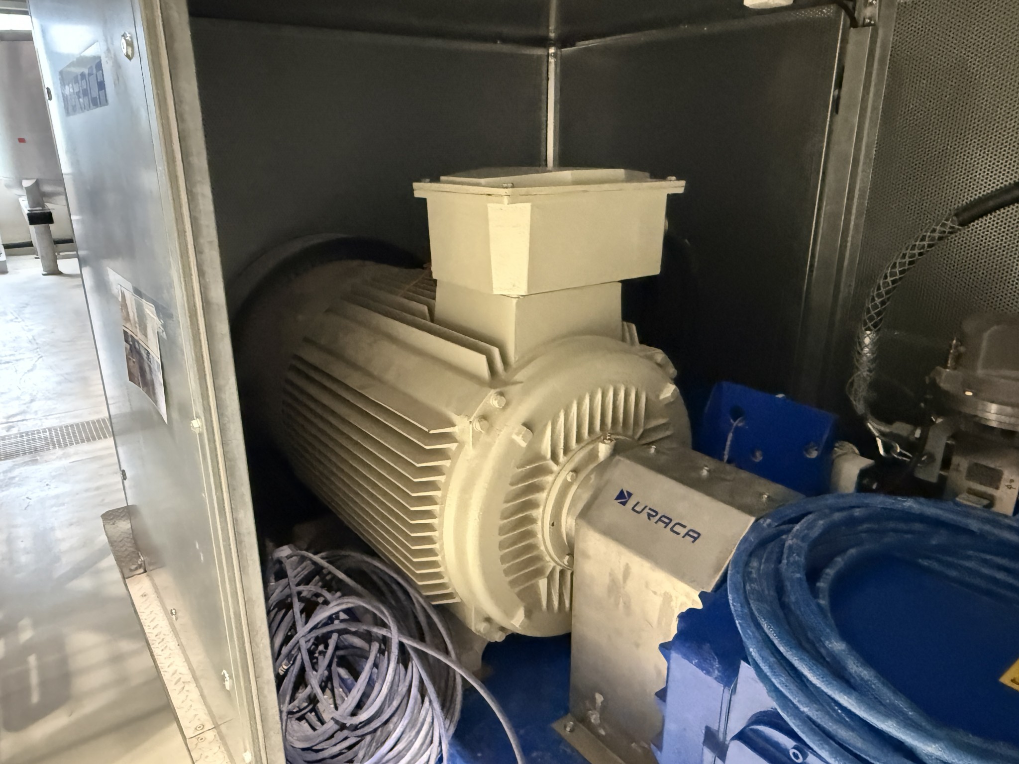 Hochmoderne Produktionsanlagen für Technische Keramik und PTC-Heizelemente-1