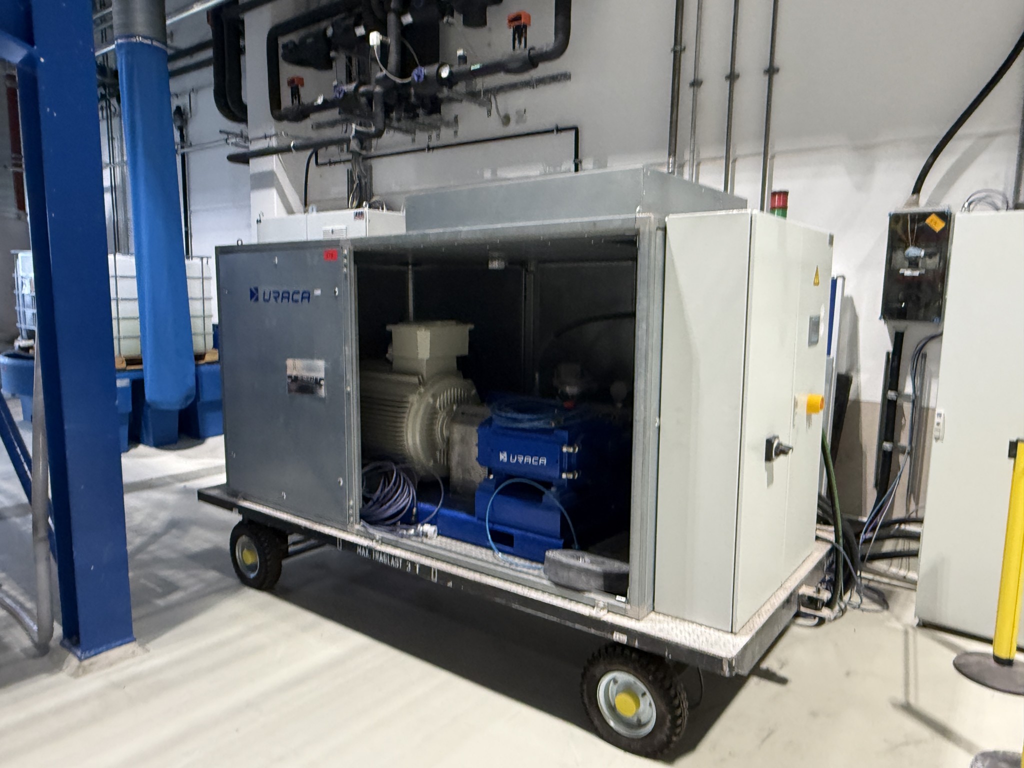 Hochmoderne Produktionsanlagen für Technische Keramik und PTC-Heizelemente-7