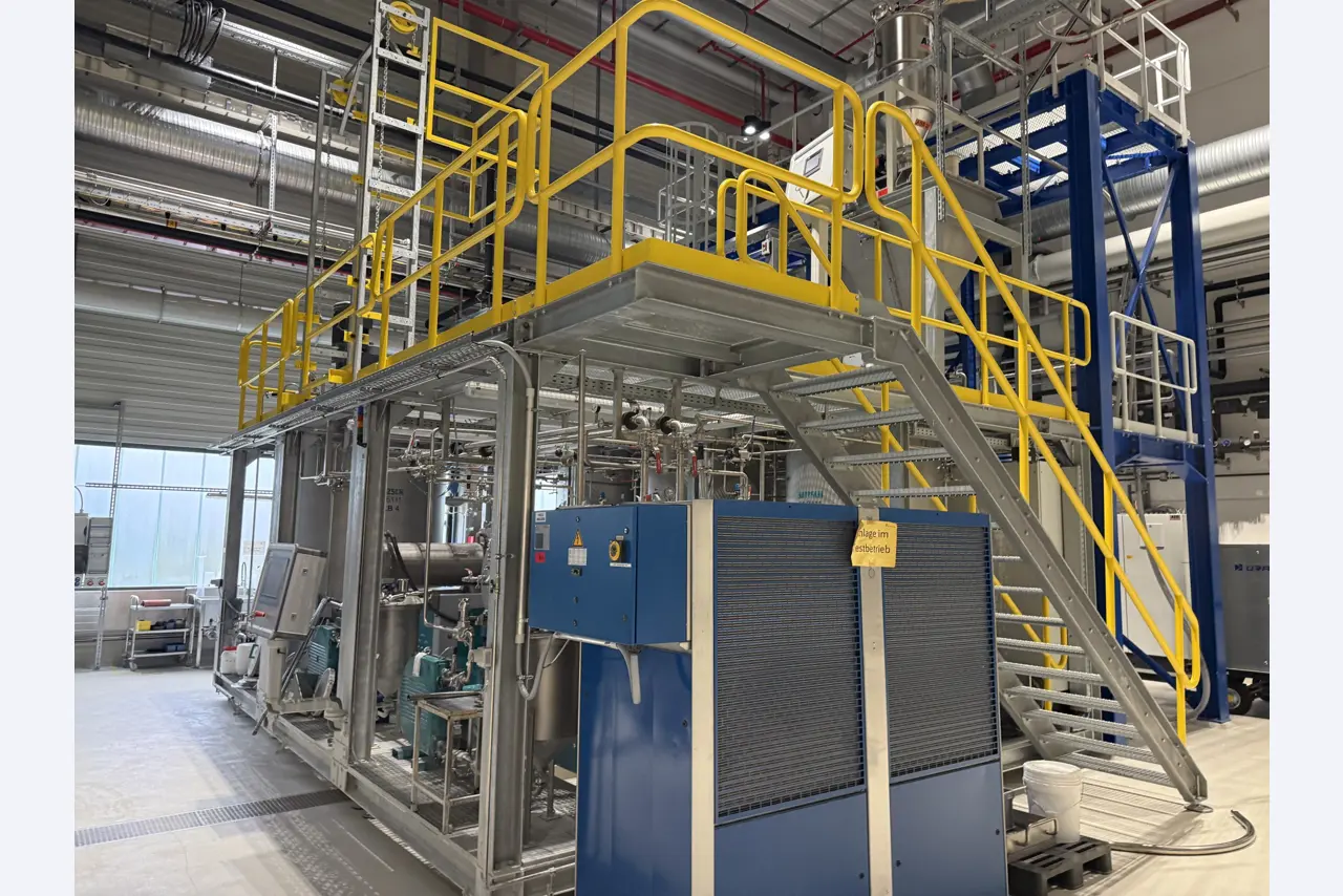 State-of-the-art production facilities for technical ceramics and PTC heating elements-30