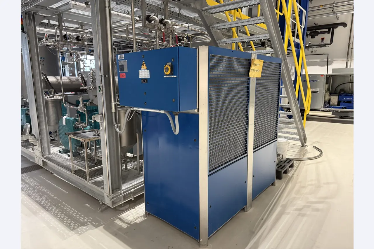 State-of-the-art production facilities for technical ceramics and PTC heating elements-31