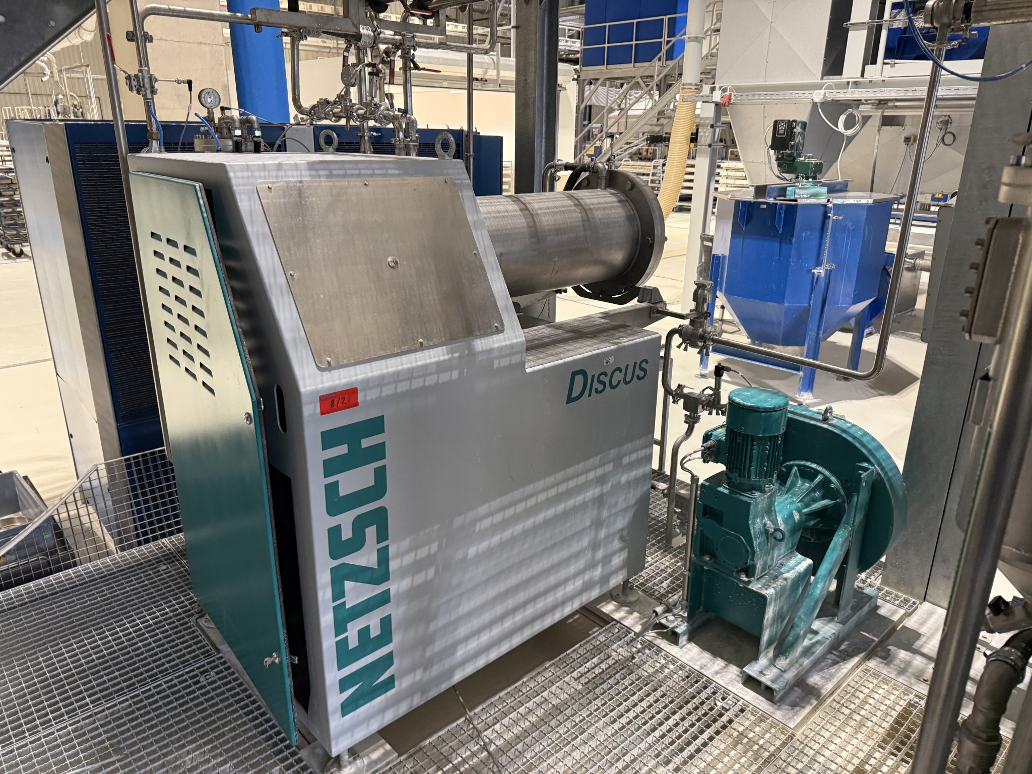 State-of-the-art production facilities for technical ceramics and PTC heating elements-33