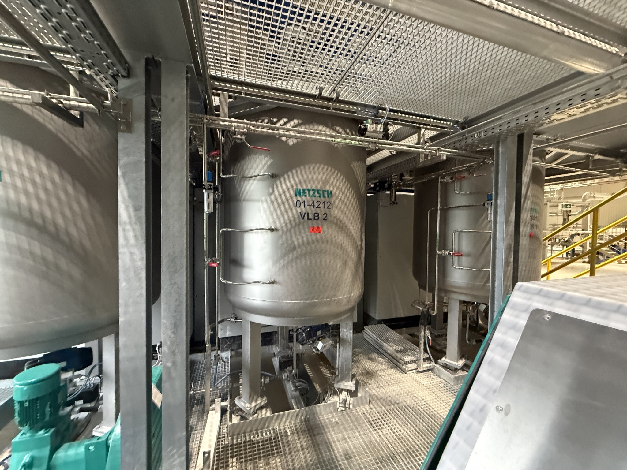 State-of-the-art production facilities for technical ceramics and PTC heating elements-39
