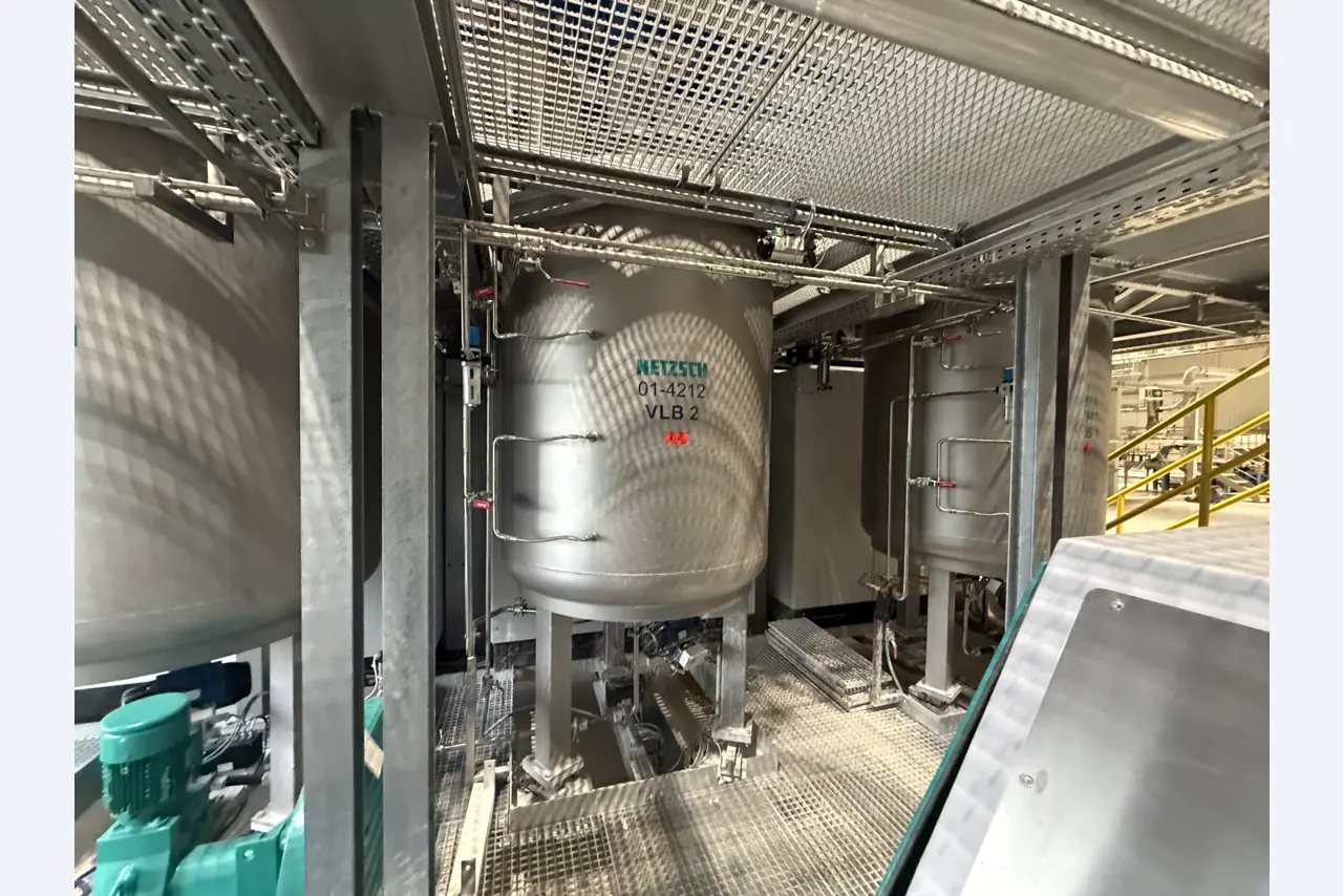 State-of-the-art production facilities for technical ceramics and PTC heating elements-39