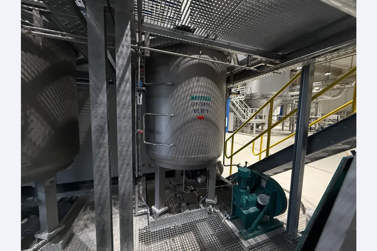 State-of-the-art production facilities for technical ceramics and PTC heating elements-40