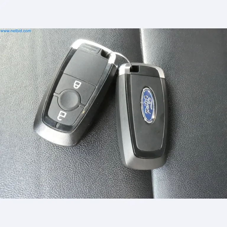 Fahrzeuge, Anhänger und Hubwagen-18