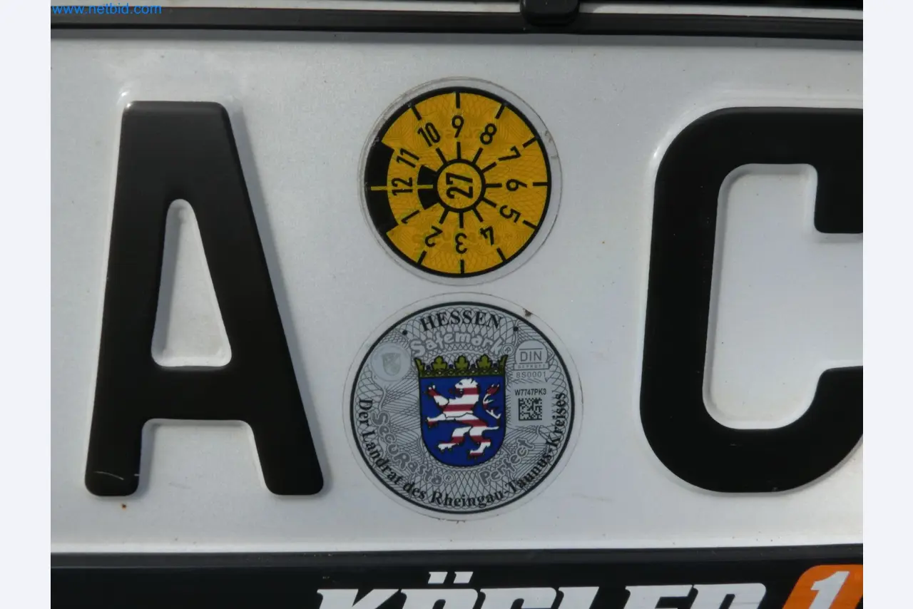 Fahrzeuge, Anhänger und Hubwagen-22