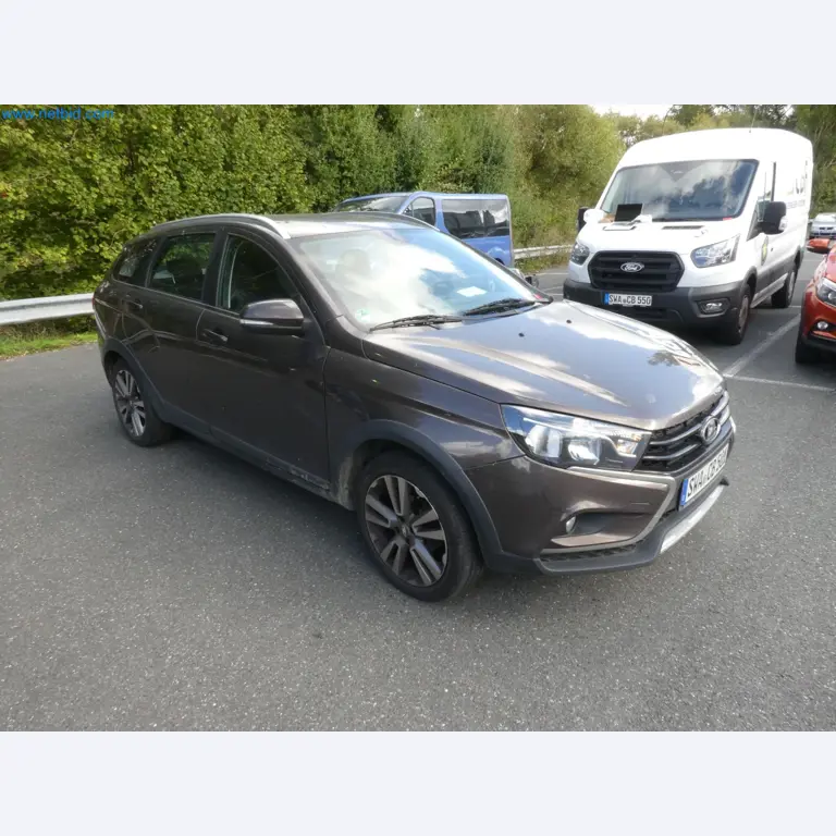 Fahrzeuge, Anhänger und Hubwagen-18