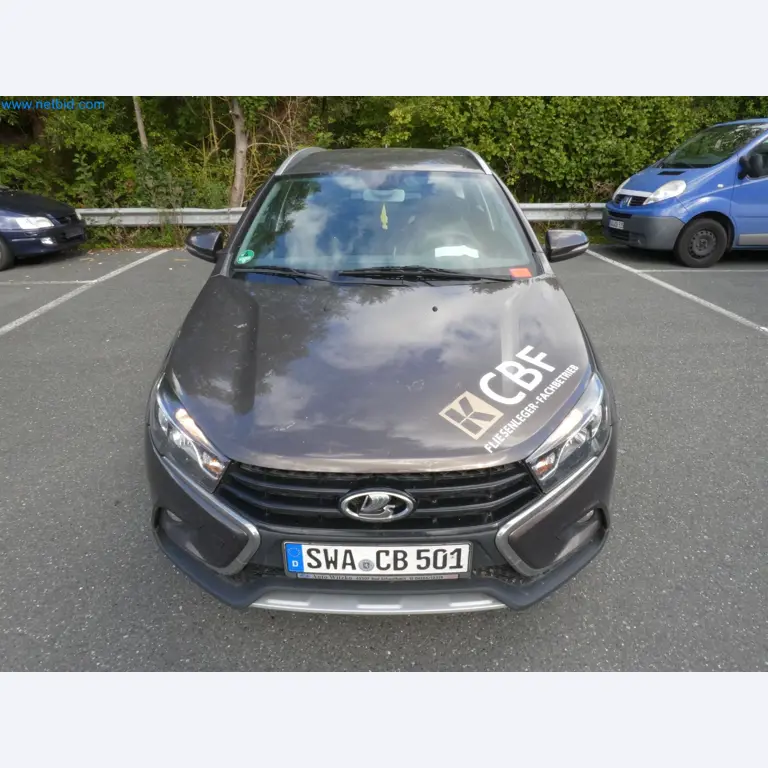 Fahrzeuge, Anhänger und Hubwagen-20