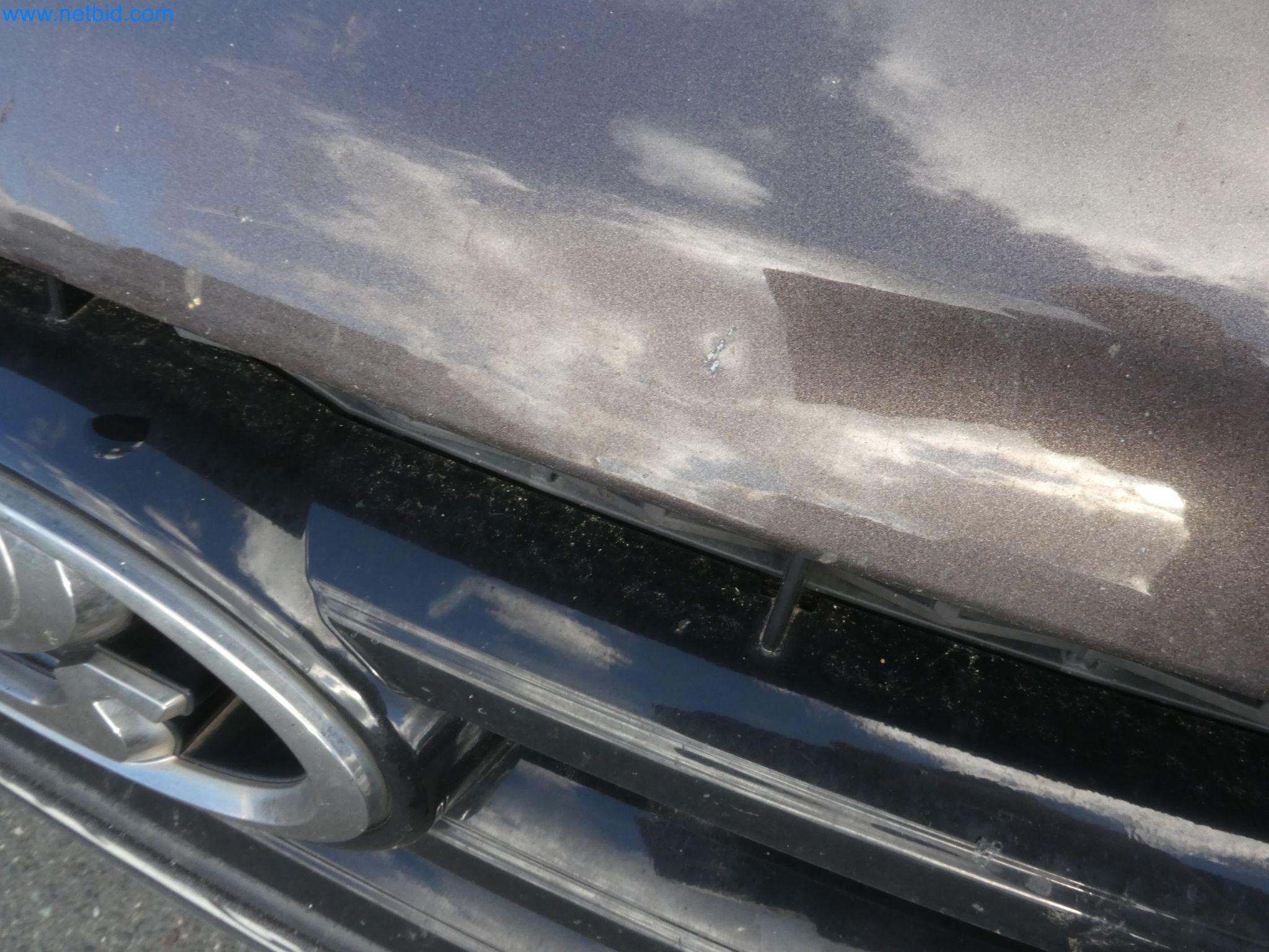 Fahrzeuge, Anhänger und Hubwagen-24