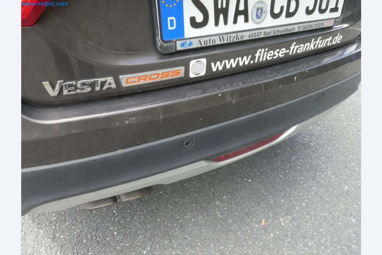 Fahrzeuge, Anhänger und Hubwagen-5