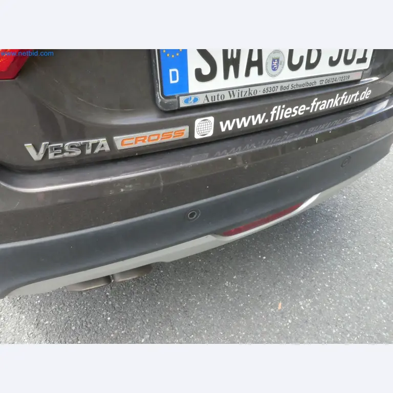Fahrzeuge, Anhänger und Hubwagen-5
